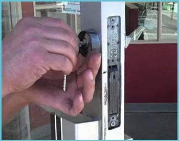 Fullerton Emergency Locksmith Fullerton, CA 714-782-0023 Fullerton Emergency Locksmith Fullerton, CA 714-782-0023